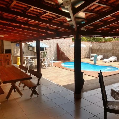 Sobrado Frente P/Lago Com Piscina Aquecida Caldas Novas Eksteriør billede