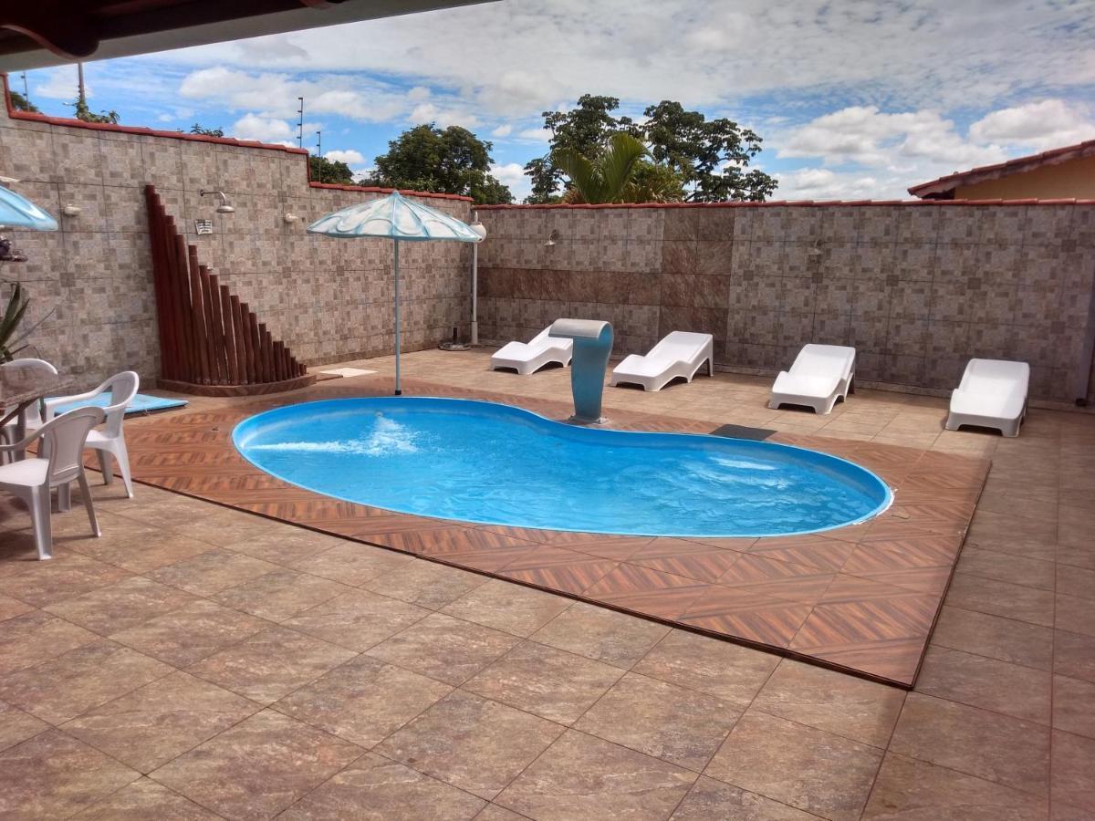 Sobrado Frente P/Lago Com Piscina Aquecida Caldas Novas Eksteriør billede