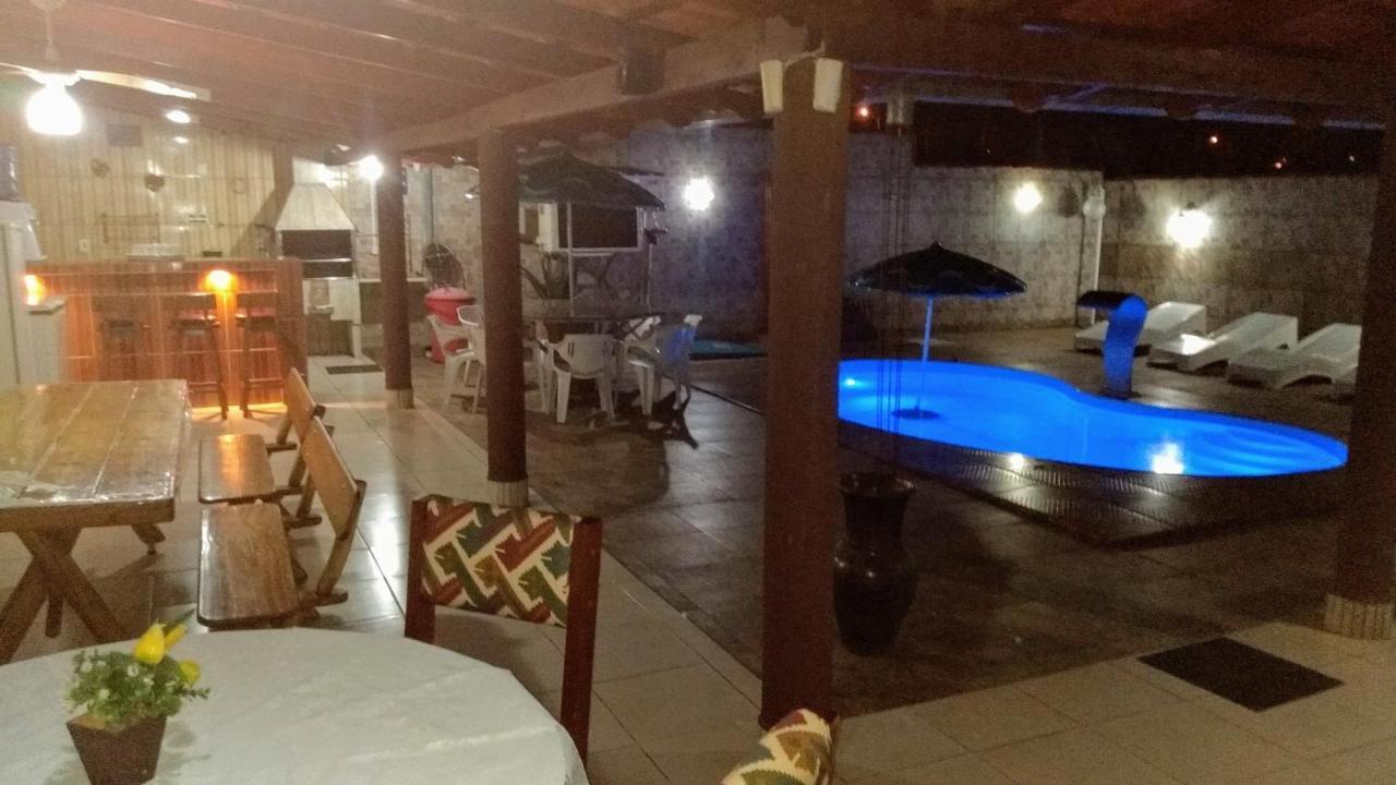 Sobrado Frente P/Lago Com Piscina Aquecida Caldas Novas Eksteriør billede